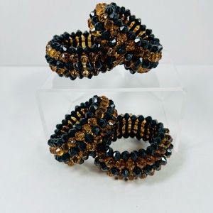 4 Eye-Catching Napkin Rings Sparkle With Petite Brown/Black Beads Mixed.